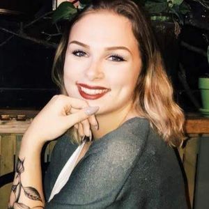 Meet your Posher, Madi